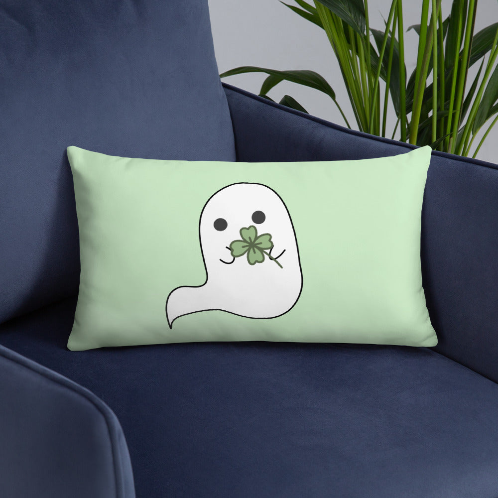 Clover Boo Basic Pillow